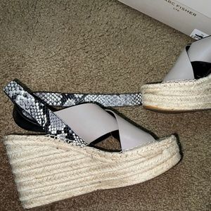 Marc Fisher platform sandals size 8M